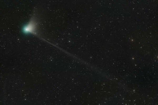 Комета. Фото dzen.ru