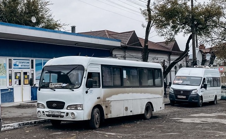 Автовокзал, Таганрог. Фото Елены Анисимовой.