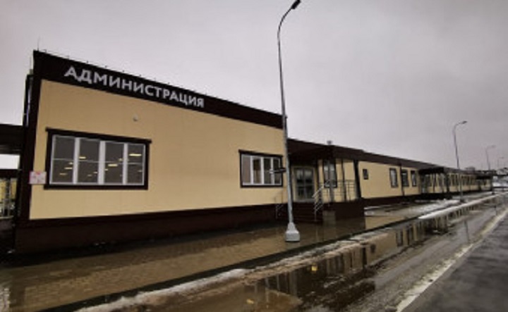 Одно из зданий Донского инфекционного центра. Фото donnews.ru