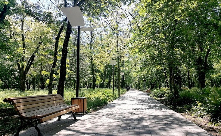 Парк микрорайона Соцгород. Фото novochgrad.ru