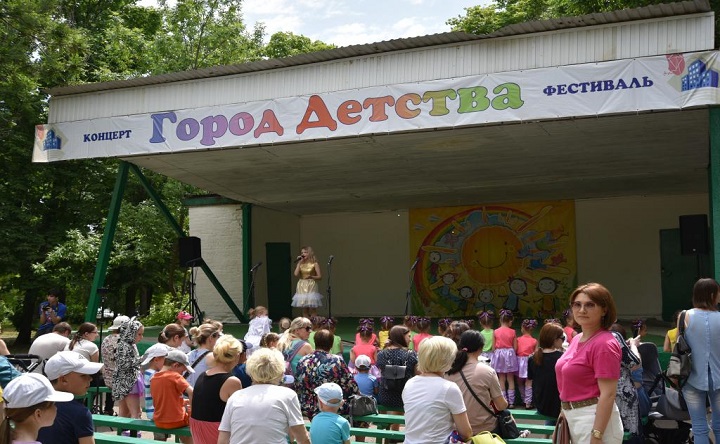 Концерт в Александровском саду в 2022 году. Фото Софьи Черновой