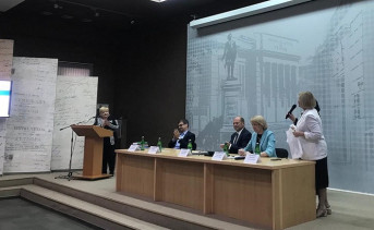 Презентация сборника в библиотеке им. Чехова. Фото ruffnews.ru