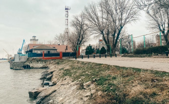 Пушкинская набережная, Таганрог. Фото Елены Анисимовой