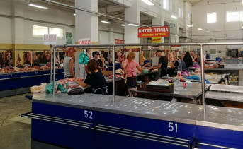 В мясном павильоне городского рынка. Фото из архива ruffnews.ru