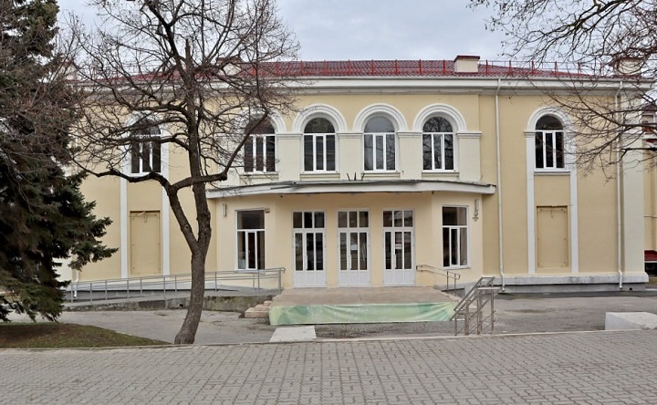Городской дом культуры в Таганроге. Фото t.me/dumataganroga