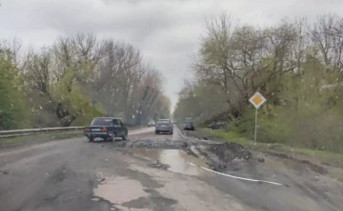 Разрушенные дороги. Фото donday.ru