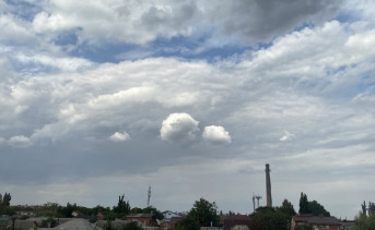 Небо над Таганрогом. Фото ruffnews.ru