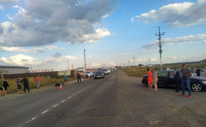 Место ДТП. Фото отдела пропаганды УГАИ по Ростовской области