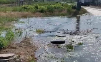 Место порыва. Фото Ольги Максимовой