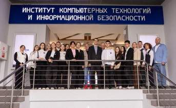 Участники проекта. Фото центра общественных коммуникаций ЮФУ