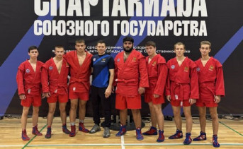 Таганрогские самбисты. Фото пресс-службы ТГПИ