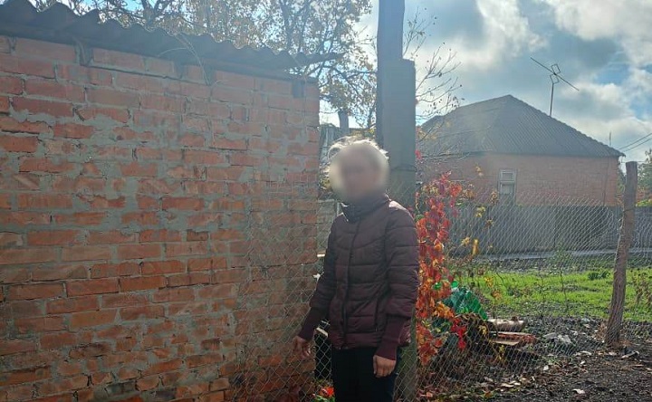 Женщина, задержанная по подозрению в хранении и употреблении наркотиков. Фото пресс-службы ГУ МВД по Ростовской области