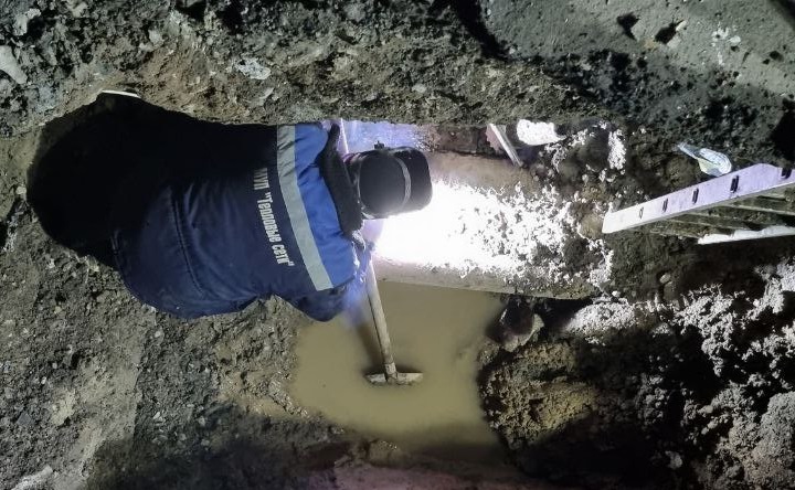 Ремонт разводящей трассы от котельной по улице Ленина, 220. Фото из медиатеки telegram-канала Светланы Камбуловой