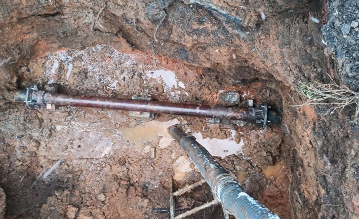 Устранение аварии на водоводе. Фото telegram-канала ООО «Экотехнологии»