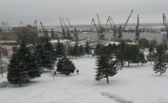 Заснеженный Крепостной Вал. Фото Романа Гурина