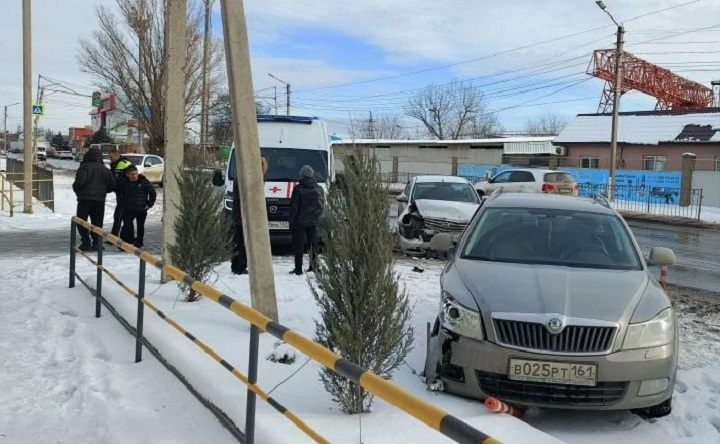 Место ДТП. Фото telegram-канала «Авто Таганрог»