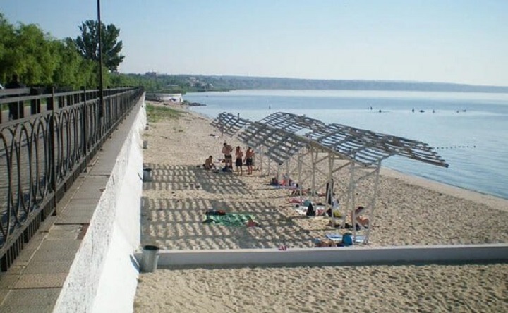 Пляж «Тополёк». Фото telegram-канала Твой Таганрог