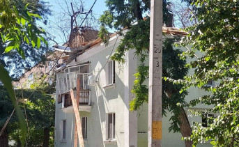 Пострадавший дом. Фото Ольги Максимовой