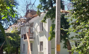 Пострадавший дом. Фото Ольги Максимовой