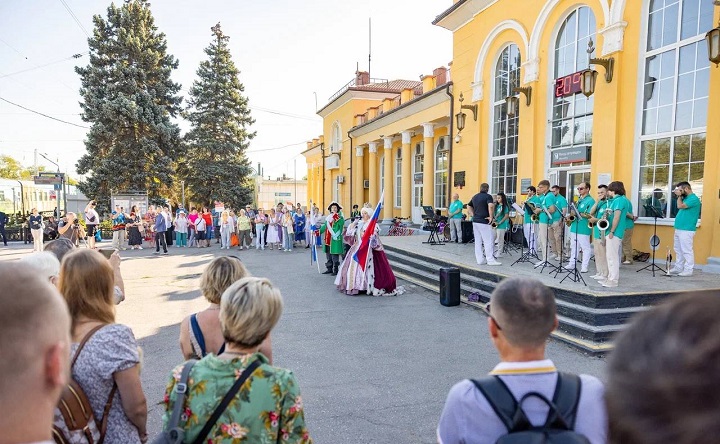 Встреча гостей в Таганроге. Фото telegram-канала Светланы Камбуловой