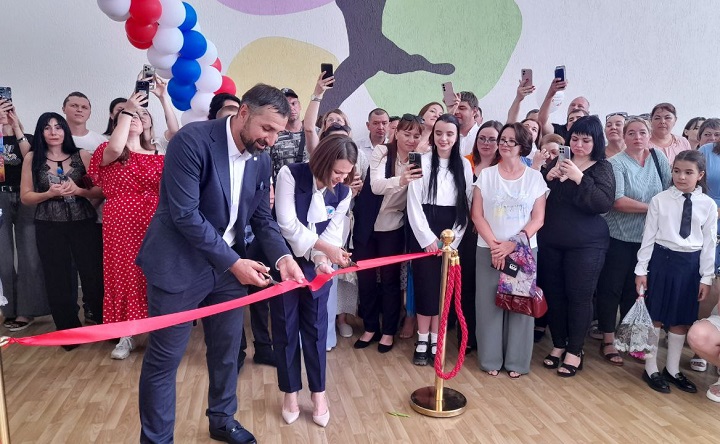 Открытие школы №17. Фото Ольги Максимовой