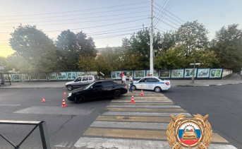 Место ДТП. Фото пресс-службы Госавтоинспекции по Ростовской области