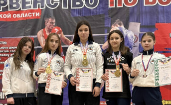 Победительницы первенства по боксу. Фото пресс-службы спорткомитета Таганрога