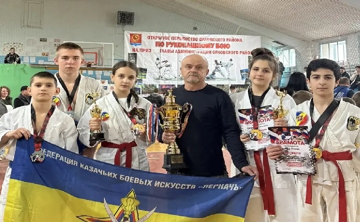 Участники соревнования по рукопашному бою. Фото СПК «Перначъ-Кулешовка»