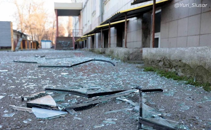 Последствия воздушной атаки на Таганрог. Фото telegram-канала Юрия Слюсаря