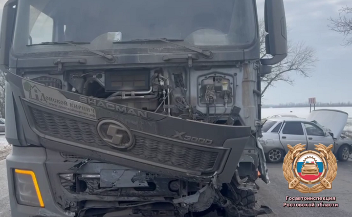Место ДТП. Фото пресс-службы Госавтоинспекции Ростовской области