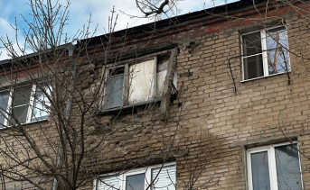 Обрушение кровли и фасада. Фото telegram-канала Павла Исакова