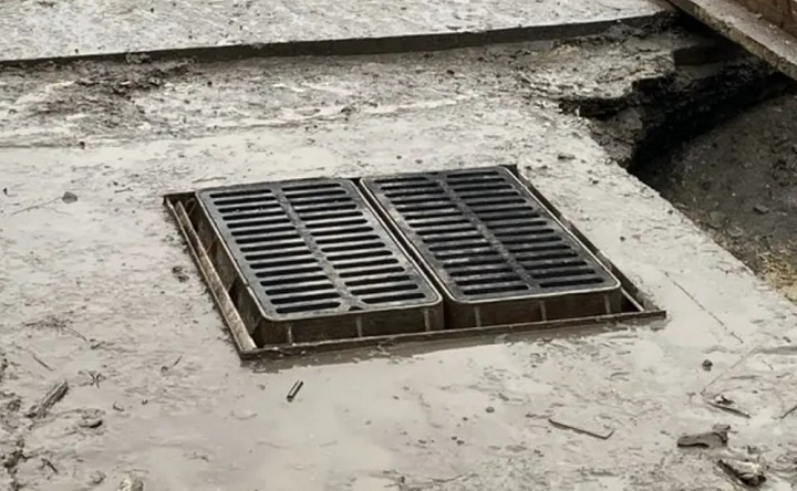 Ремонт ливневой системы на улице Петровской. Фото telegram-канала МКУ «Благоустройство»