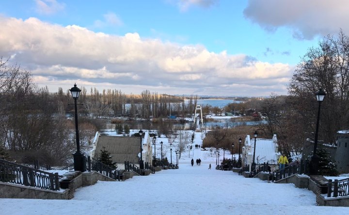 Спуск к Азовке. Фото Романа Гурина