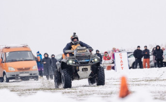 Гоночный заезд. Фото Константина Кретова