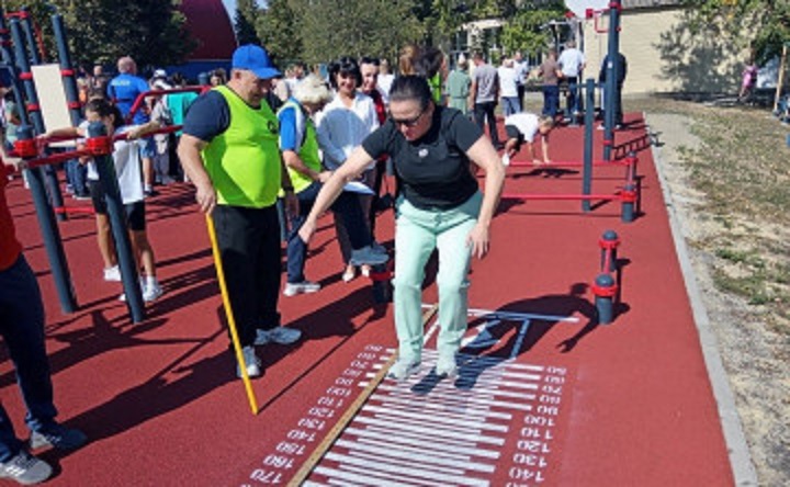 Сдача нормативов на площадке ГТО. Фото для иллюстрации donland.ru