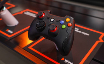 Джойстик, фото предоставлено ПАО «Ростелеком»