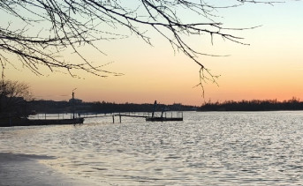 Машинный пляж. Фото Натальи Савченко