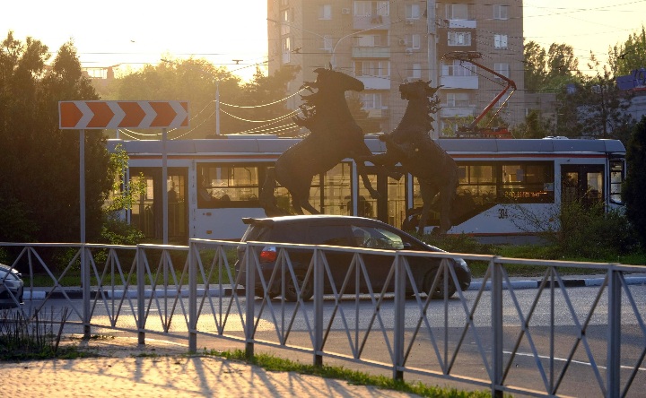 Баклановский проспект в Новочеркасске. Фото Никиты Сиденина