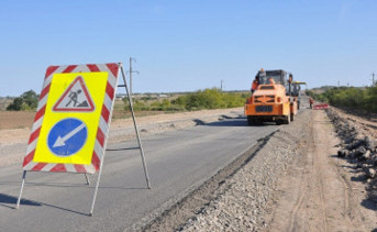 Дорожные работы. Фото пресс-службы компании «РостовАвтоДор»