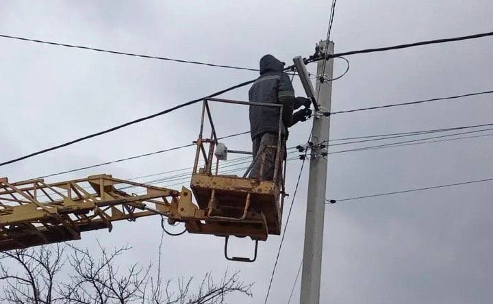 Замена светильников. Фото Telegram-канала Павла Исакова