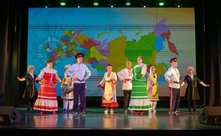 VIII фестиваль-конкурс «Весенняя капель». Фото с ВК странички Светланы Камбуловой