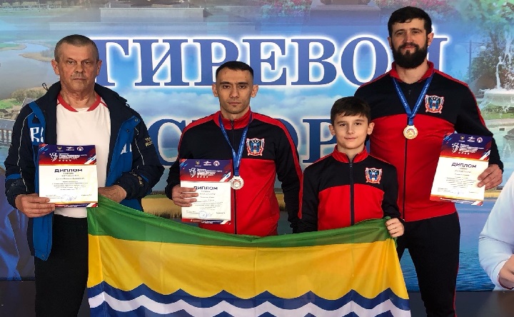 Участники чемпионата. Фото Александра Ливада