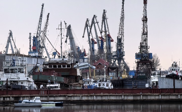 Порт. Фото Романа Гурина