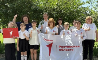 Участники конкурса. Фото с официальной страницы Вконтакте Головатовской СОШ
