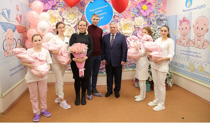 Выписка малышек из Перинатального центра. Фото donland.ru