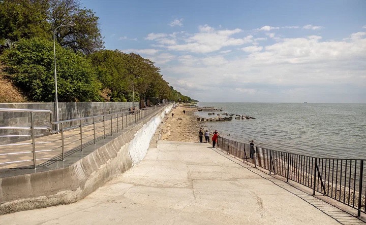 Приморский пляж в Таганроге. Фото telegram-канала Светланы Камбуловой